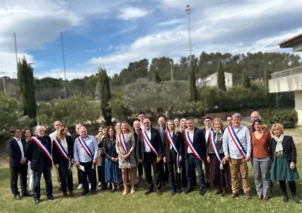 M. le Maire et les élus du Conseil Municipal de Montferrier-sur-Lez